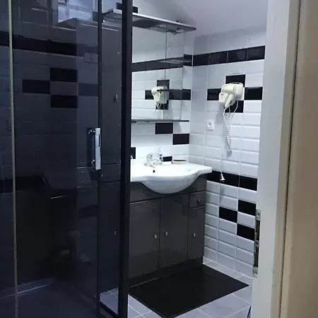 Maison Des 5 Fleurs 6 Pers * Heugas